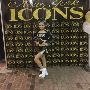 Meet your Posher, Tesella